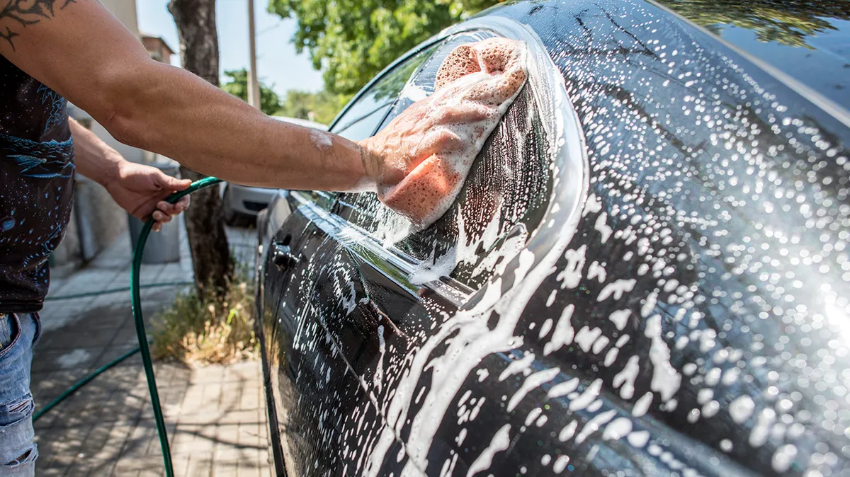 The Easiest Way To Clean Your Car and Home