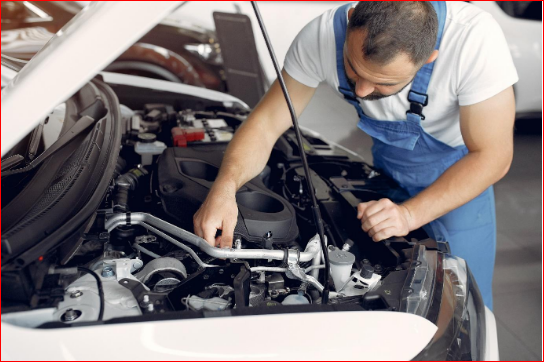 Top 5 Signs That You Need a Car AC Repair in Dubai