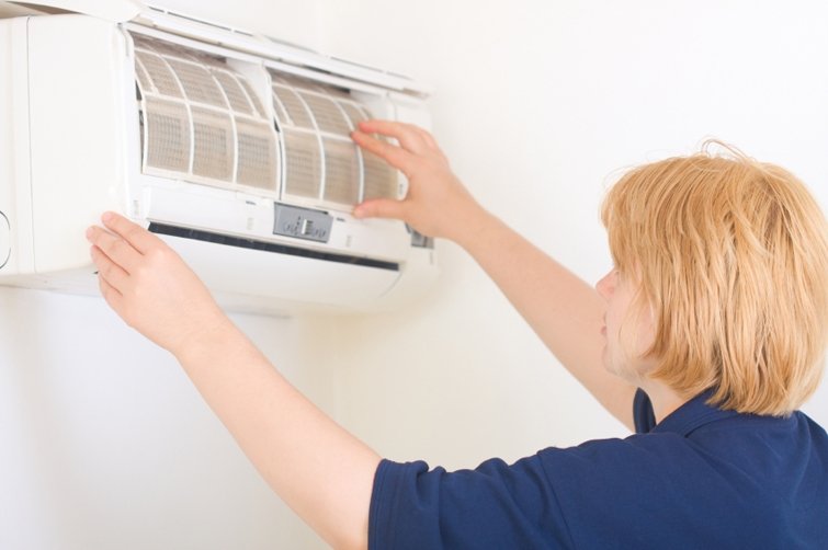 Simple Ways to Maintain Your Air Conditioner