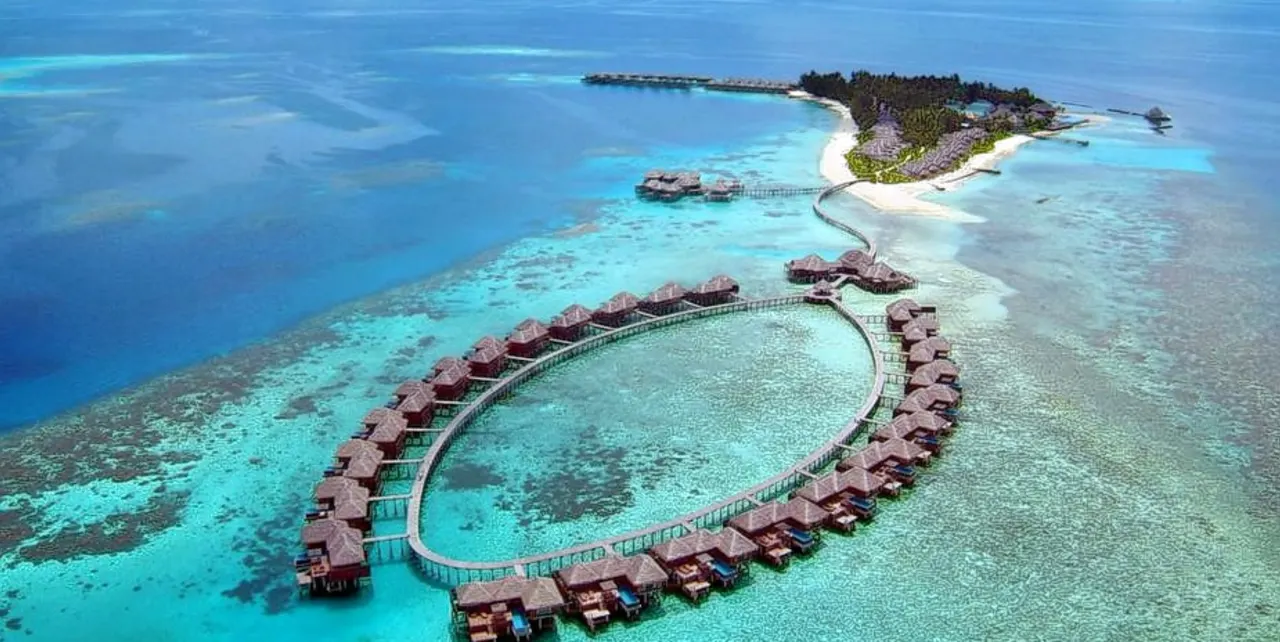 Water Villas, Candlelight Dinners, Cruises & Spa: The Ultimate Romantic Experience
