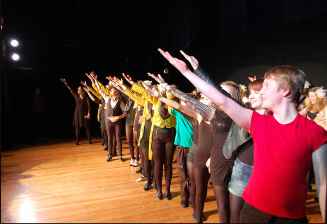 7 Life Skills You Can Learn in Performing Arts Theatre